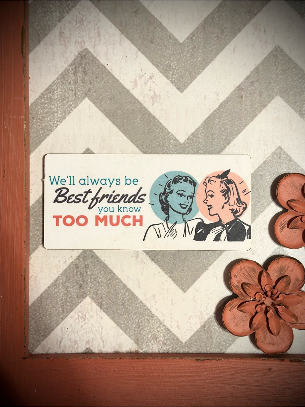 Best Friends Retro Magnet